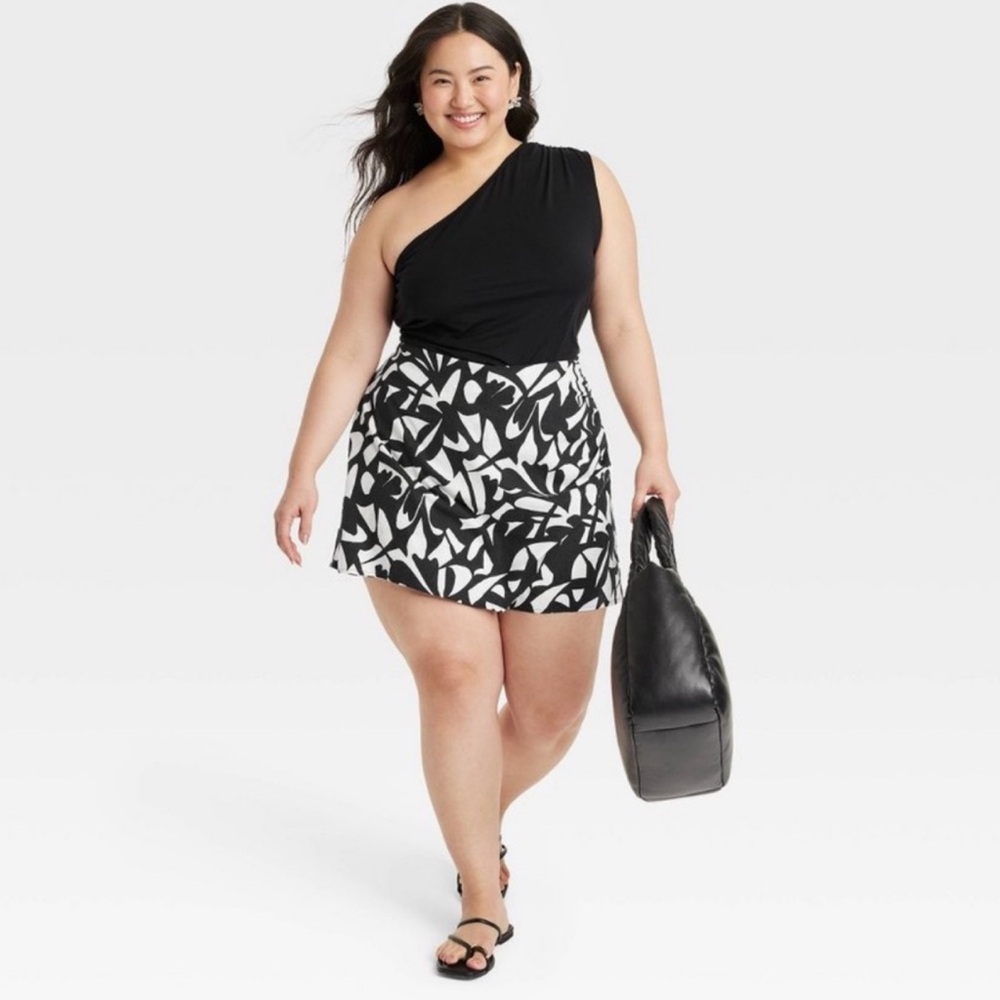 A New Day Linen Mini Skort